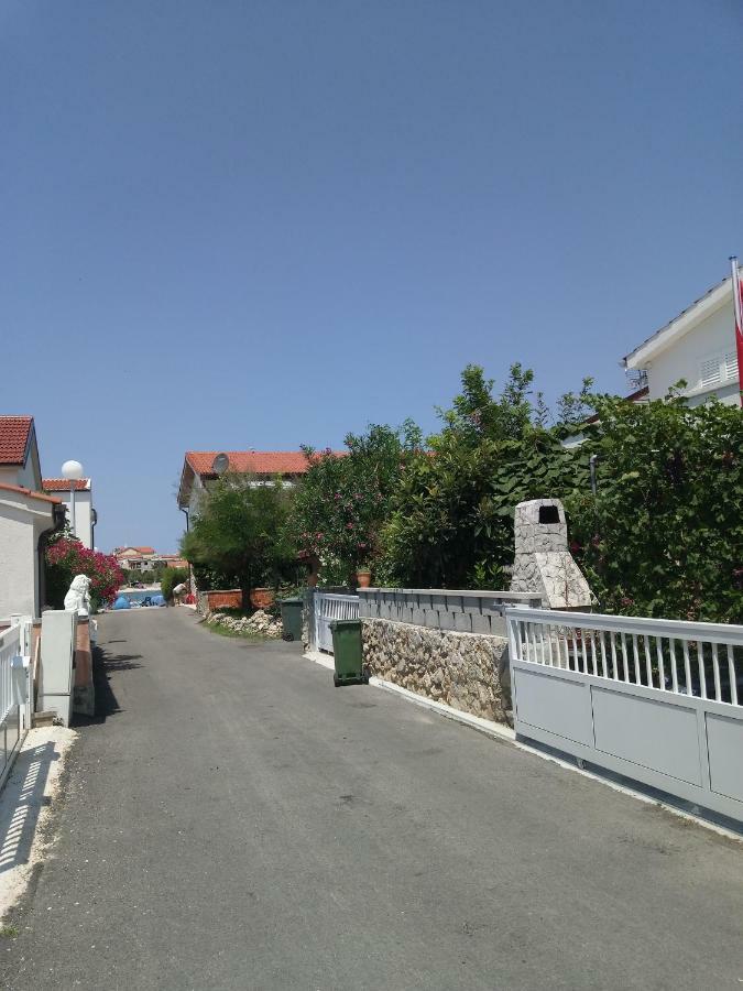 דירות ויר Ulica Zitna Xxvii Br.12 Apartman Ljevar מראה חיצוני תמונה